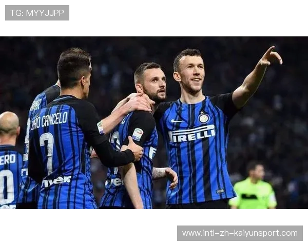 劳塔罗禁区转身抽射破门,国际米兰一脚致命 劳塔罗禁区转身抽射破门,国际米兰一脚致命